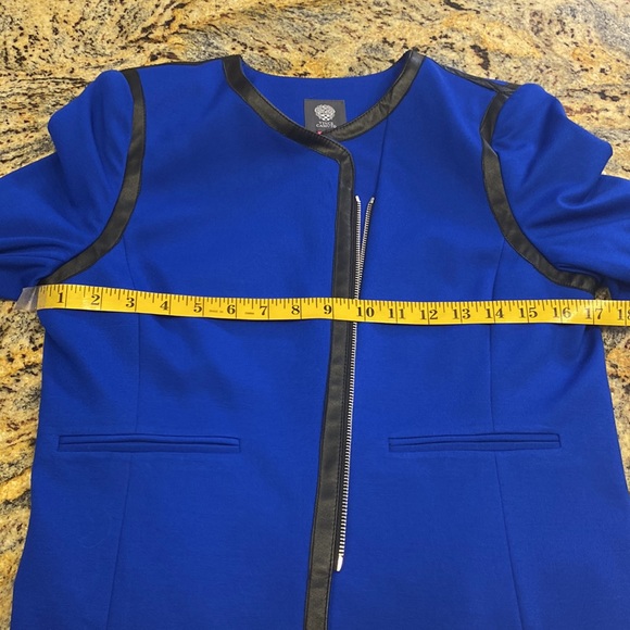 Vince Camuto blue faux leather trim, Excellent Condition, measurements below - Picture 9 of 10